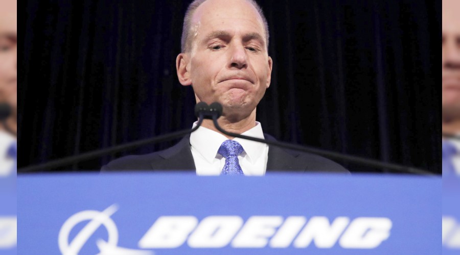 Boeing CEO'su sonunda gitti