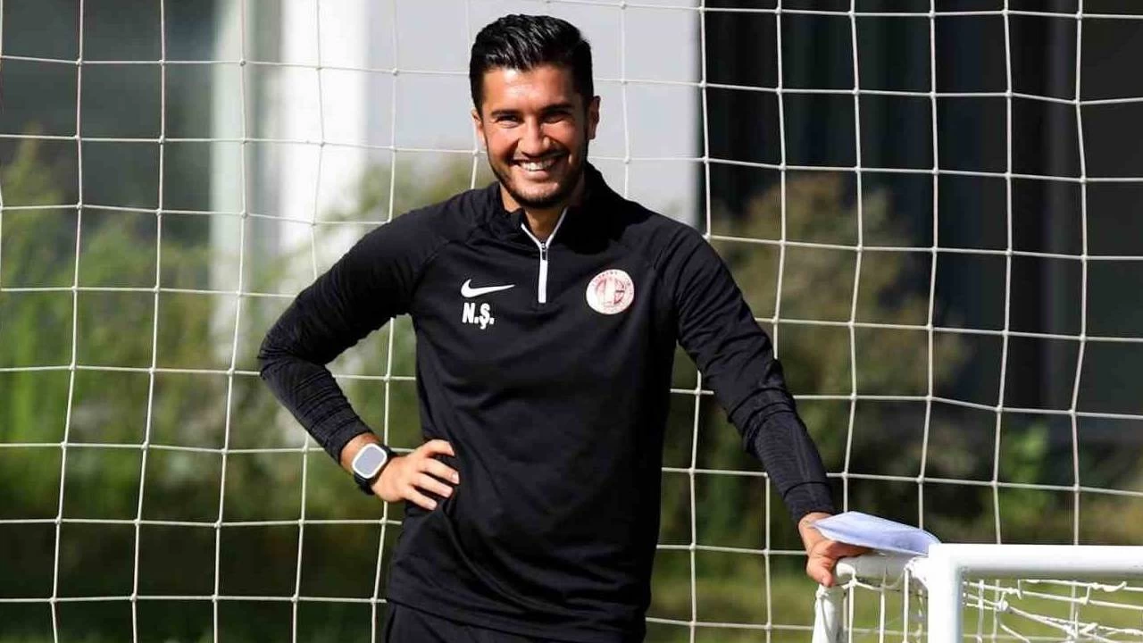 Borussia Dortmund, Nuri ahin'i aklad
