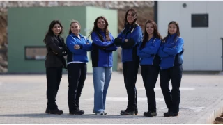 Bu santralde sadece kadnlar alyor