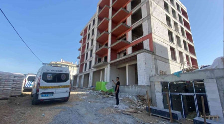 Bursa'da 5. kattan düşen işçi hayatını kaybetti