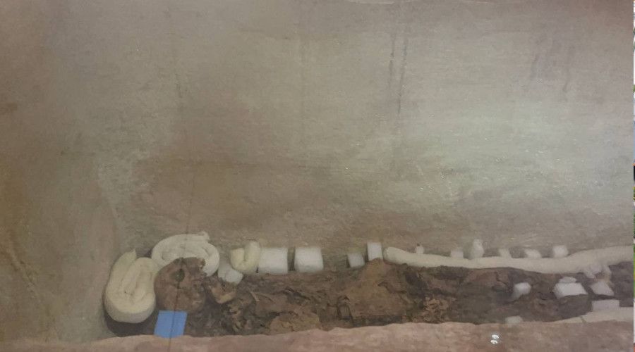 Bursa'da lahit i�erisindeki mumyalanm�� anne ve k�z ilk defa g�r�nt�lendi