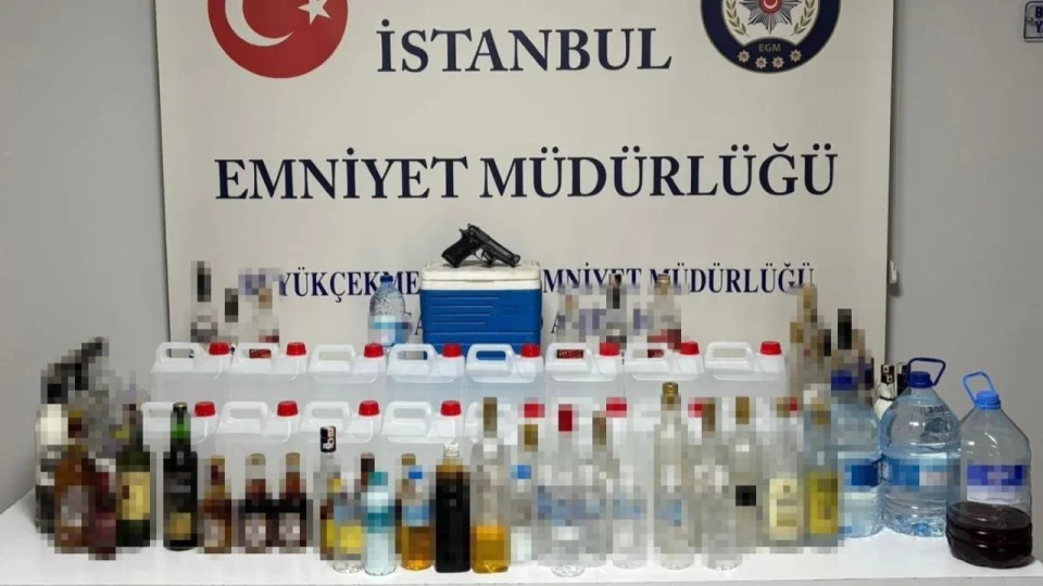 B�y�k�ekmece'de sahte alkol zehirledi