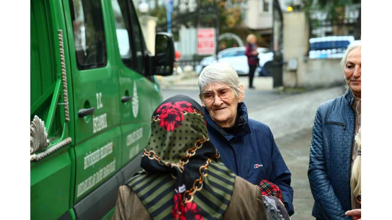 Canan Karatay'n ei Ali Baak Karatay son yolculuuna uurland