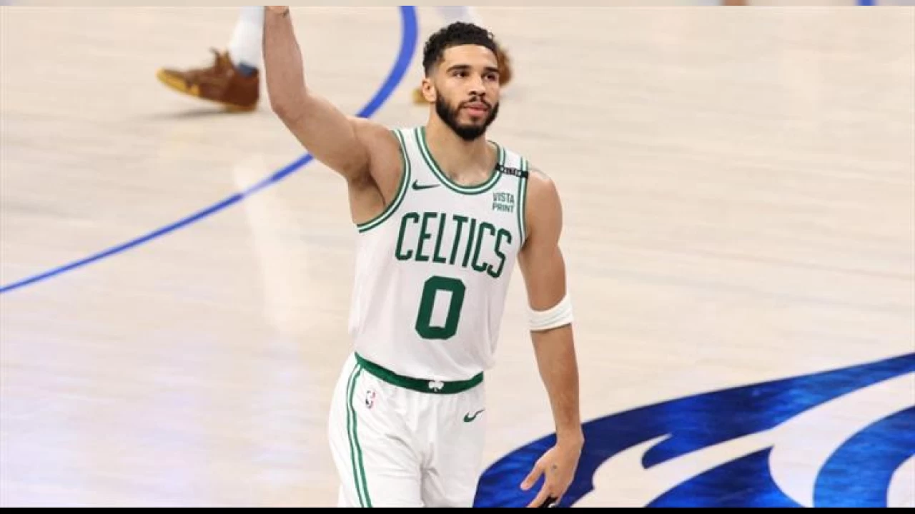 Celtics, şampiyonluğa koşuyor