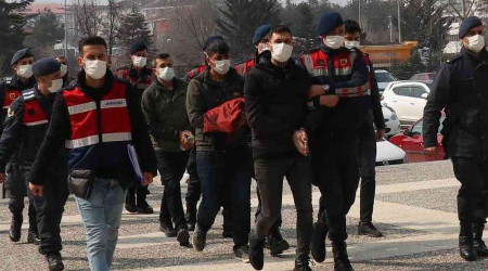 Cezaevlerindeki terr rgt yelerine finans salayan 7 kii adliyeye sevk edildi