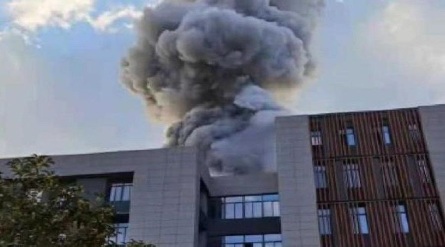 �in'de �niversite laboratuvar�nda patlama