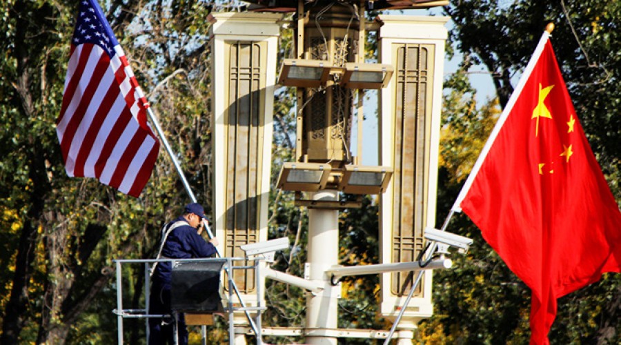 Çin'e petrol sevkiyatını durdurdu