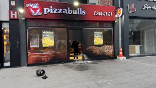 Daha �nce birlikte �al��t��� ki�inin 2 i� yerini kundaklad�