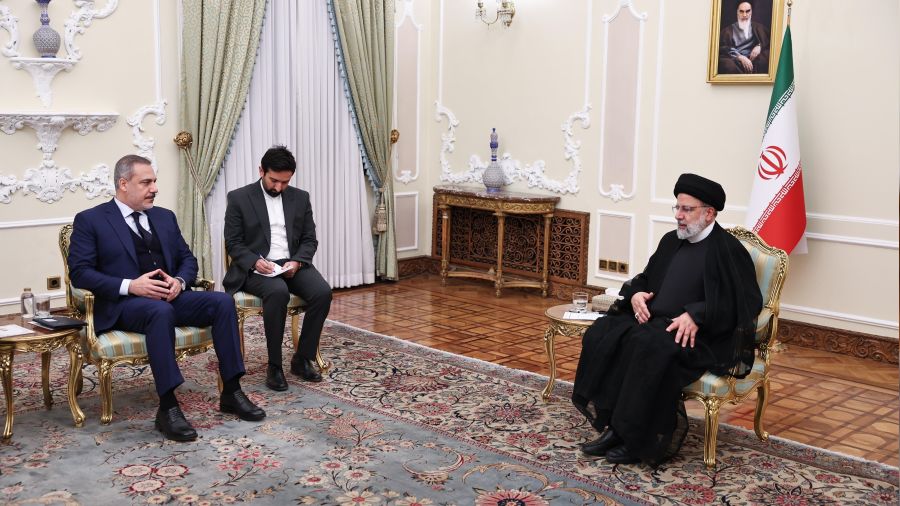 D��i�leri Bakan� Fidan, �ran Cumhurba�kan� Reisi taraf�ndan kabul edildi