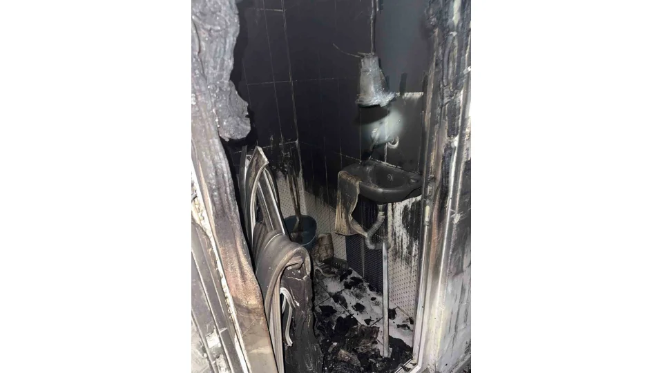 Diyarbak�r'da otel odas�nda yang�n