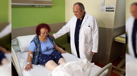 Diz kireçlenmelerinde "Kemiğin aksını değiştirme yöntemi"