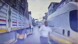 D�n trafik magandal�k yapan baba-o�ul bug�n tutukland�