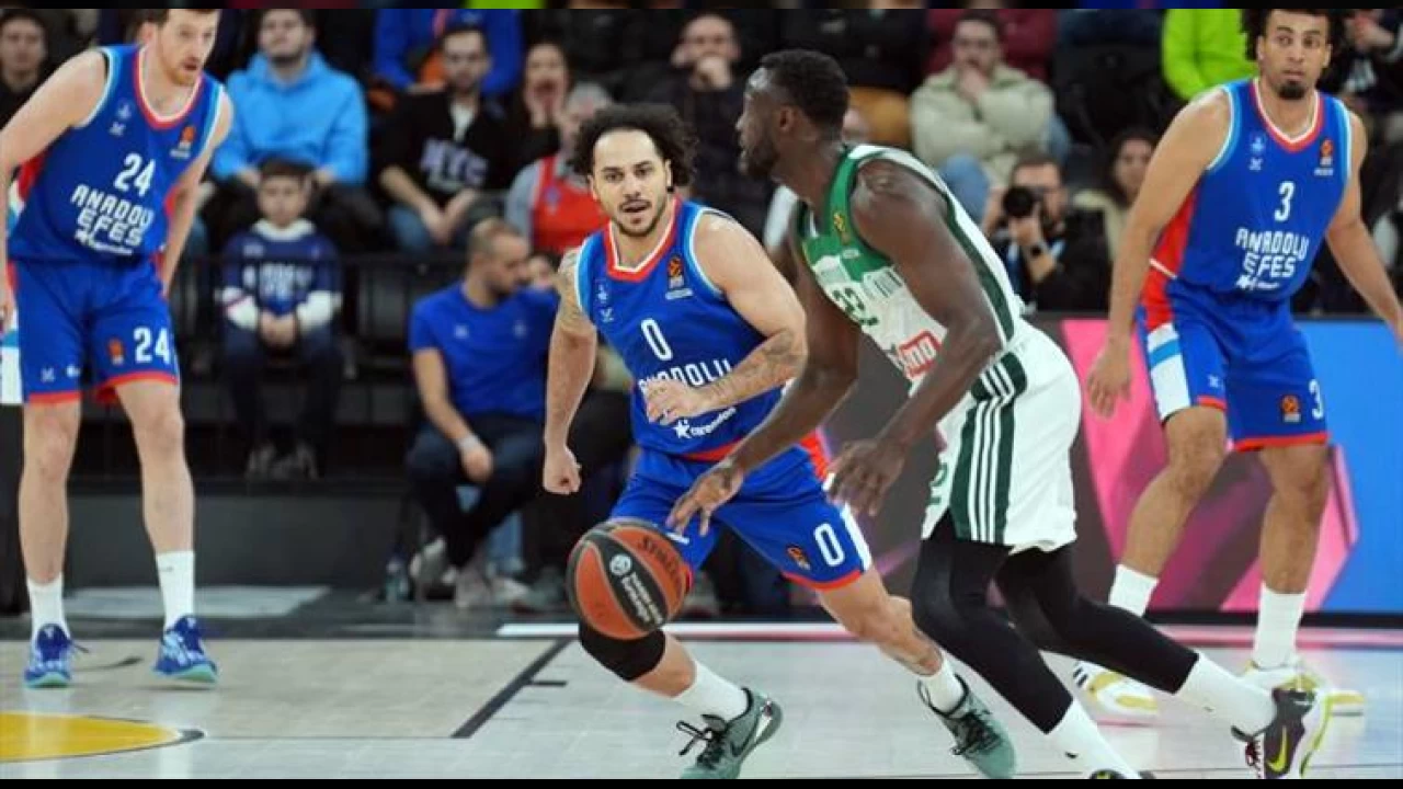Efes Ataman'l Panathinaikos'u farkl uurlad 
