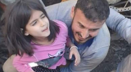 Erelili madenciler 110 saat sonra bir ocuu kurtard