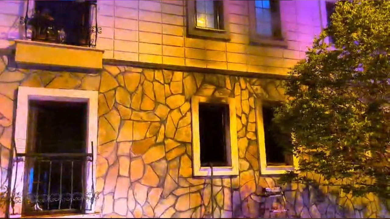 Ei boanmak isteyince evi atee verdi