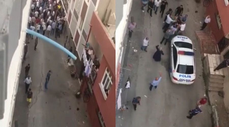 Ev sahibi-kiracı kavgasını polisler zor ayırdı