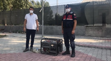 Evden hırsızlık yapan 5 kişi yakalandı