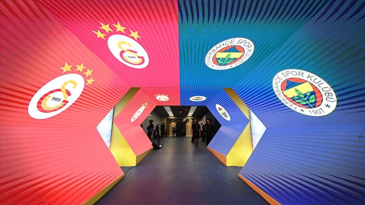 Ezeli rakipler ilk 10'u zorluyor