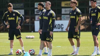 Fenerbah�e, Ba�ak�ehir ma��na haz�rlan�yor