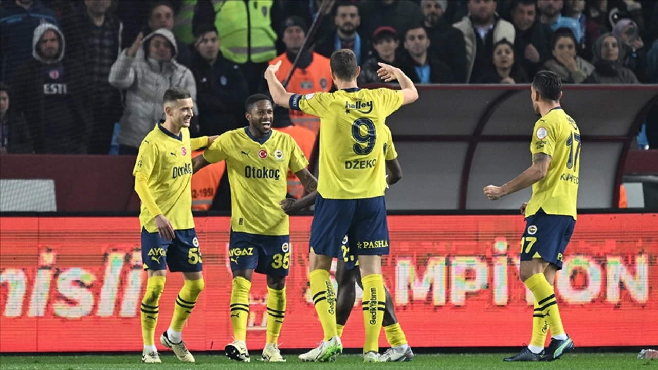 Fenerbah�e'de 3 kupa hedefi