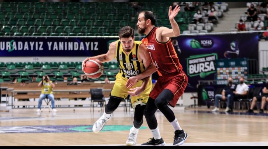 Fener'e 16 sayı fark atan Aslan 3. oldu