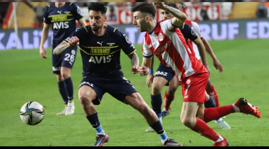 Fener'in tadı tuzu yok