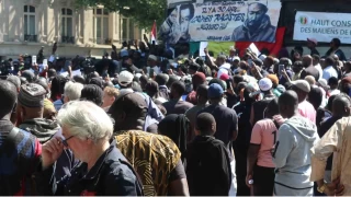 Fransa'da camide ldrlen Aboubakar iin protesto