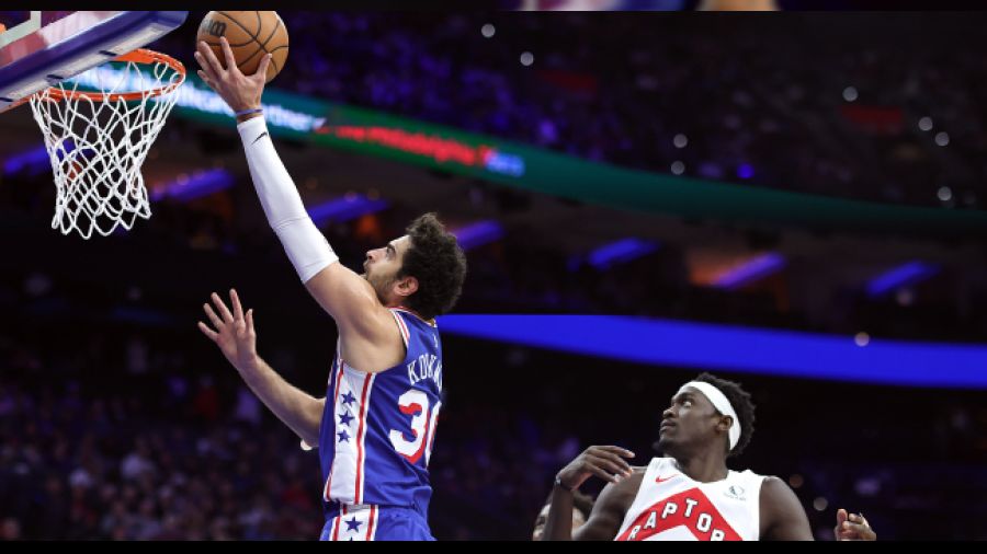 Furkan'�n tak�m� Raptors'u yendi 