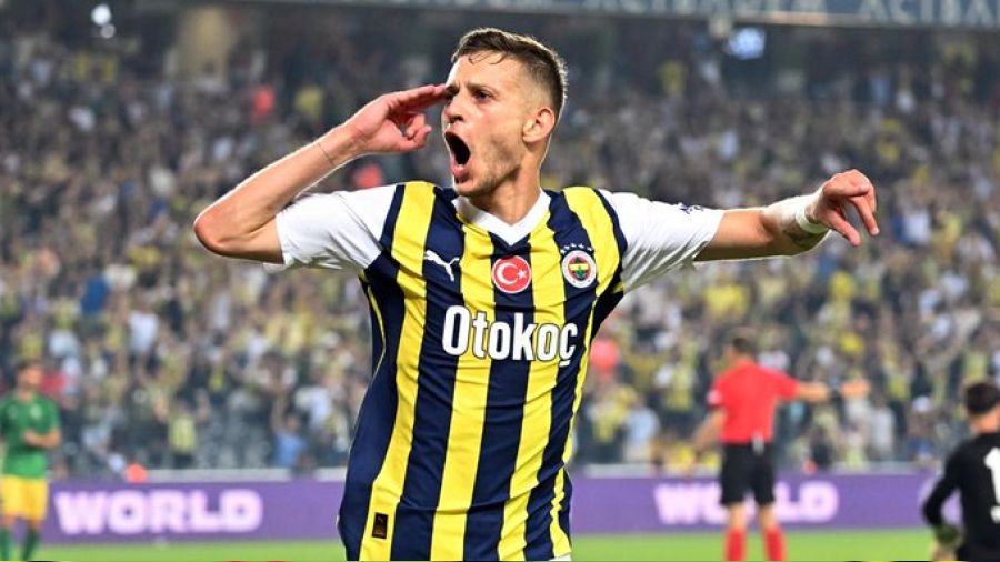 �Galatasaray ve Fenerbah�e k�yas�ya m�cadele ediyordu�