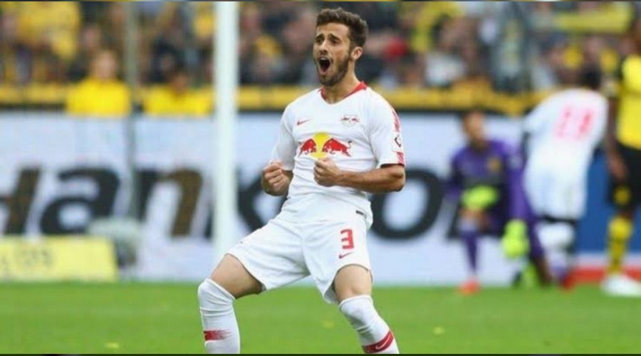 Galatasaray'a transferi resmileşiyor