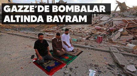 Gazze'de bombalar altnda bayram