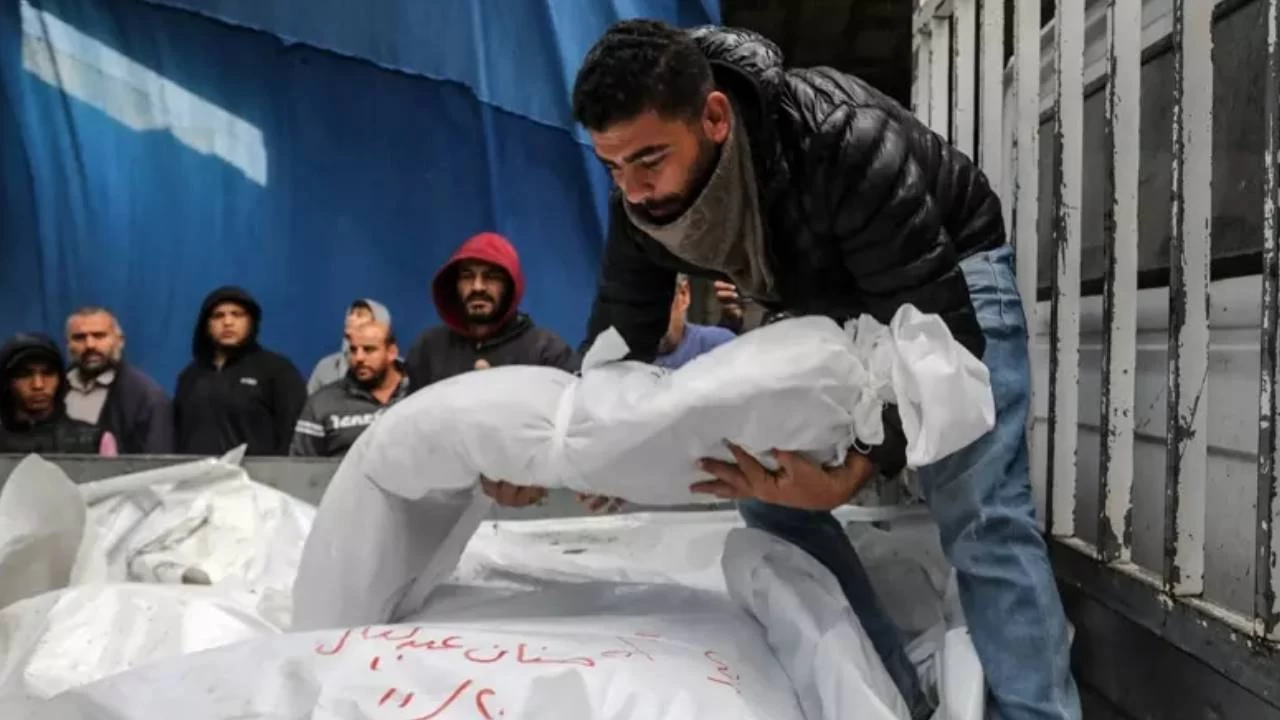 Gazze'deki can kaybı 27 bin 238'e çıktı