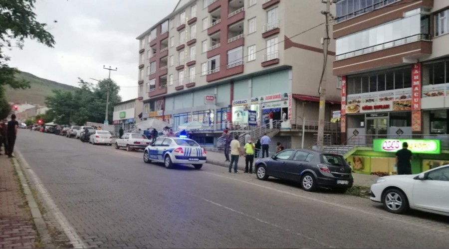 G���k alt�nda korucu var