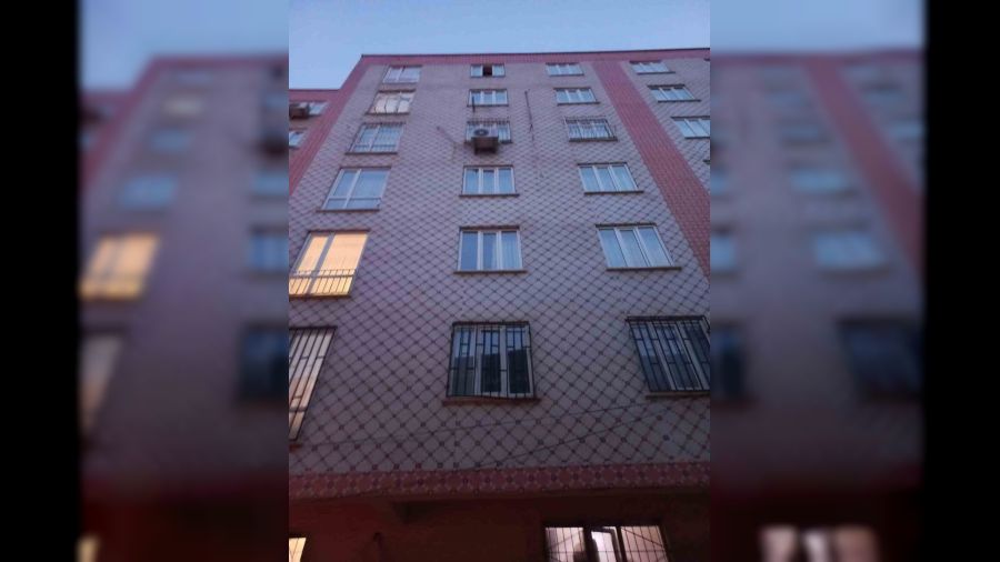  G�rme engelli gen� k�z 6. kattan d��erek hayat�n� kaybetti