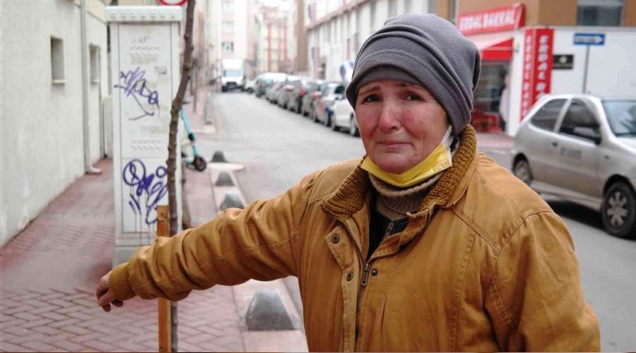 Gözyaşlarıyla hırsızlara seslendi