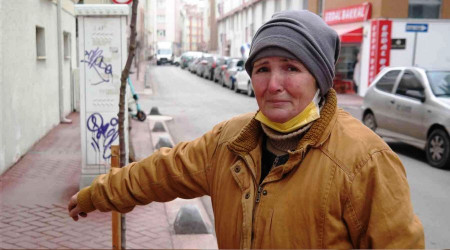 Gözyaşlarıyla hırsızlara seslendi