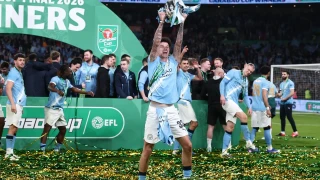 Guardiola tarih yazd�, kupa Manchester City�nin