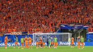 Hollanda tura çok yakın