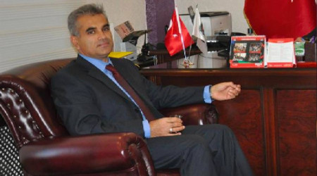 Hükümete laf eden müdür sürgünü yedi