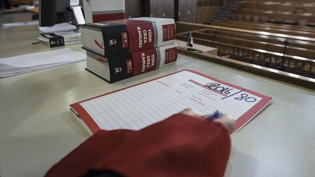 İmamoğlu'nun bilirkişinin hedef gösterilmesine ilişkin katılmadığı dava ertelendi