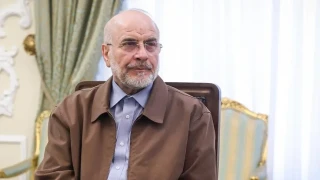 �ran Meclis ve M�zakere Heyeti Ba�kan� Muhammed Bak�r Kalibaf, meclis oturumunda yapt��� konu�mada, "D��mana hayal edilemeyecek derecede kar��l�k vermeye haz�r�z." dedi