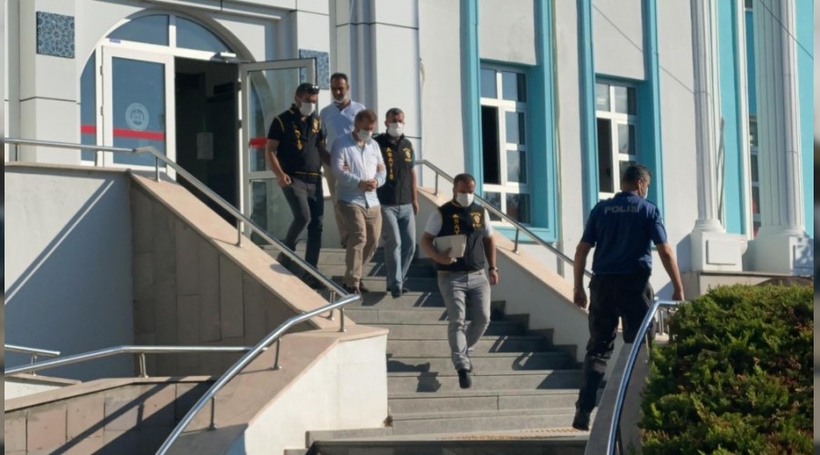 İşadamlarından şantajla para aldığı öne sürülen gazeteci tutuklandı