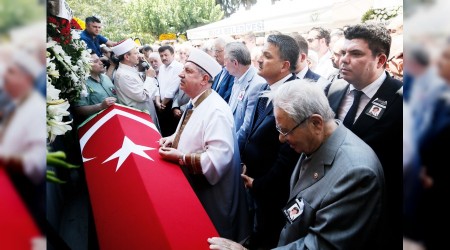 Işılay Saygın'a son görev