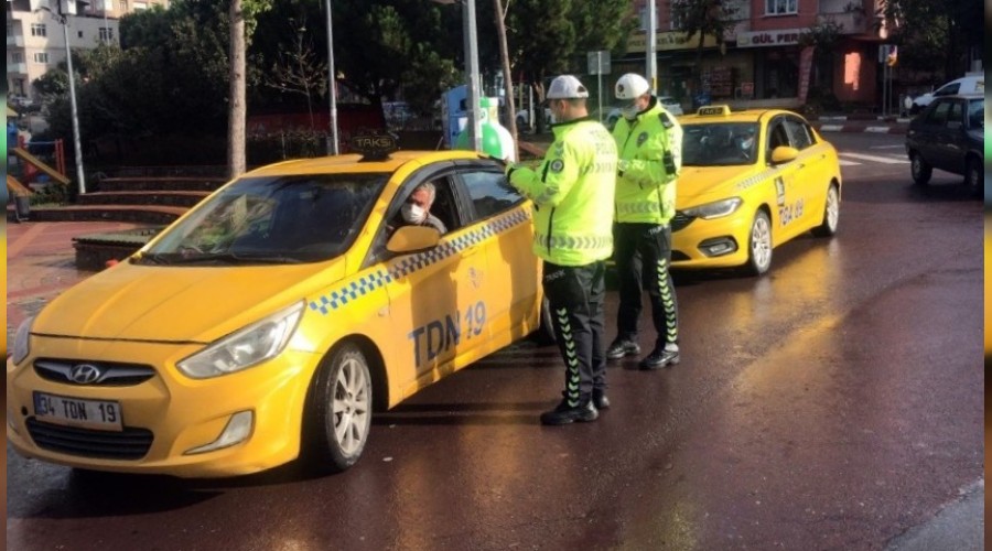 �stanbul'da binin �zerinde araca korona denetimi