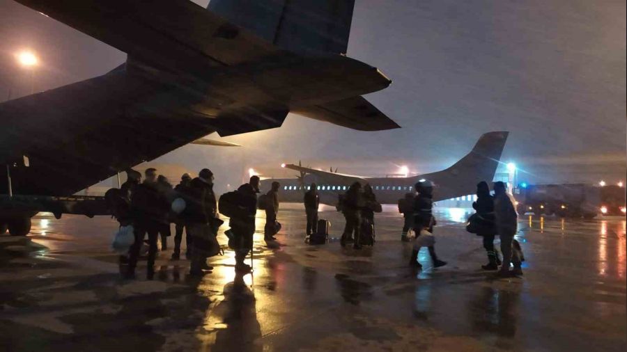 �stanbul'dan 150 tersane personeli yola ��kt�