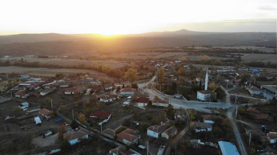 �stanbullular deprem endi�esiyle Edirne'ye ta��n�yor