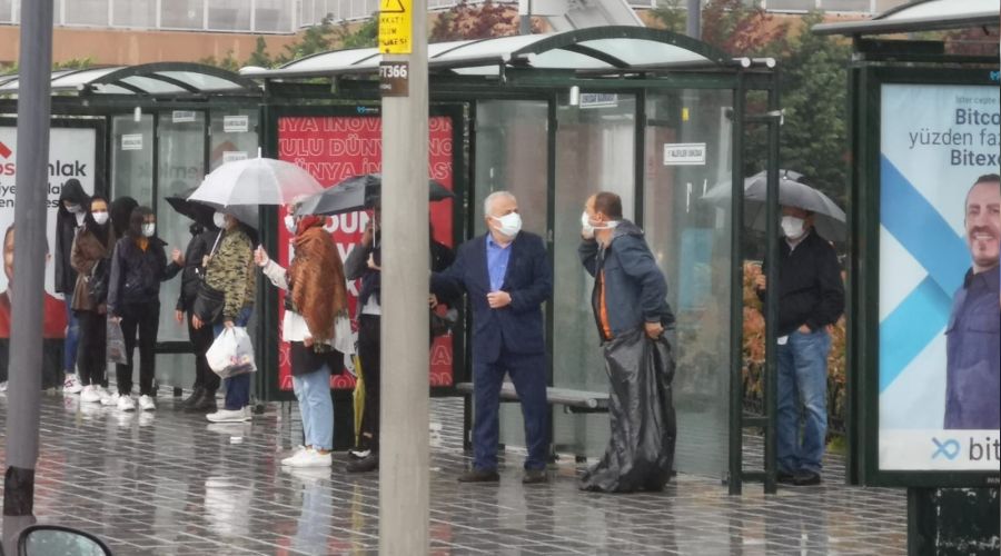 İstanbullular yağmura hazırlıksız yakalandı