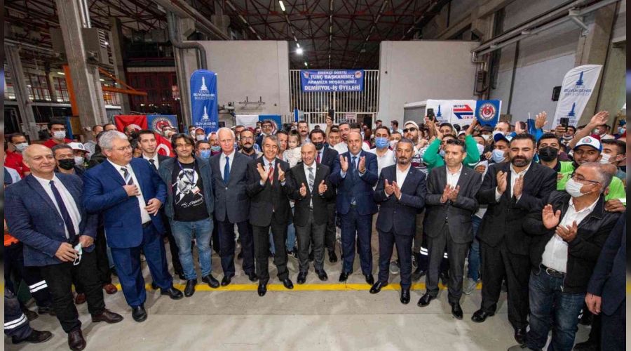 İzmir Metro A.Ş.'de toplu iş sözleşmesi sevinci