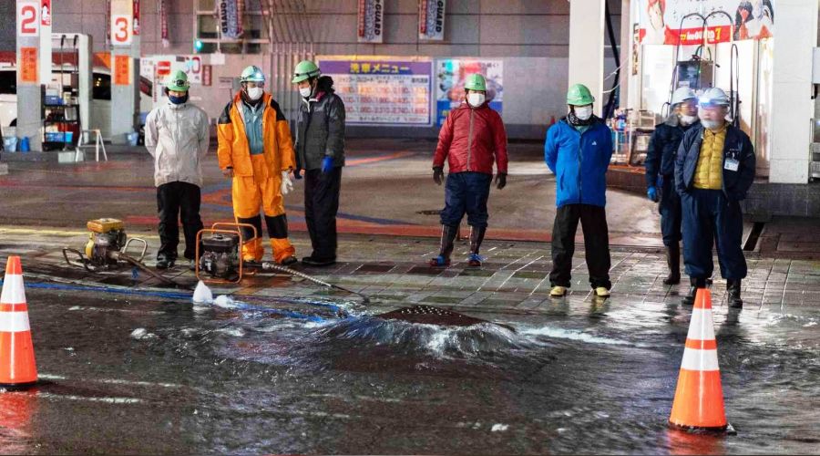 Japonya'da 6,6 büyüklüğündeki depremin bilançosu: 13 yaralı