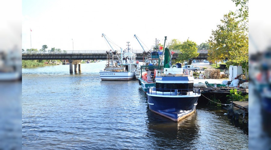 Karasulu bal�k��lar eli bo� d�nd�